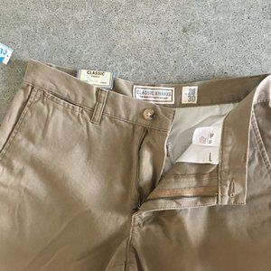 Old Navy Classic Khakis-beige- 100% cotton-28x30-NEW with tags